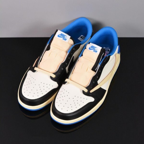 Tênis Travis Scott x Air Jordan 1 Low Fragment Desing - Image 6
