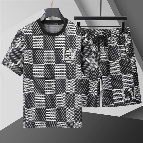 Conjunto Louis Vuitton Damier Preto