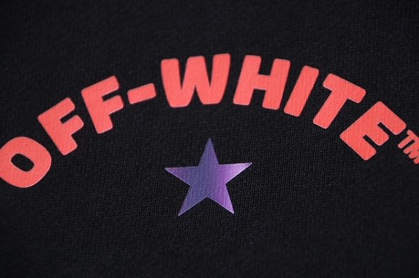 Bermuda Off White Estrelas Preta - Imagem 4