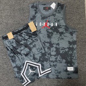 Conjunto Jordan Diamond Nuvens Preto